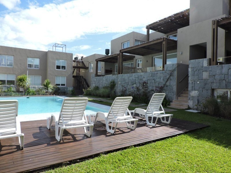 Departamento en alquiler y venta frente al mar